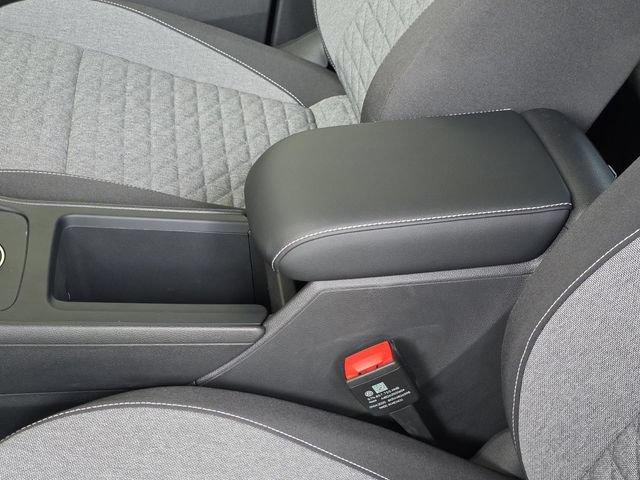 Used 2025 Volkswagen Tiguan S FWD image 8