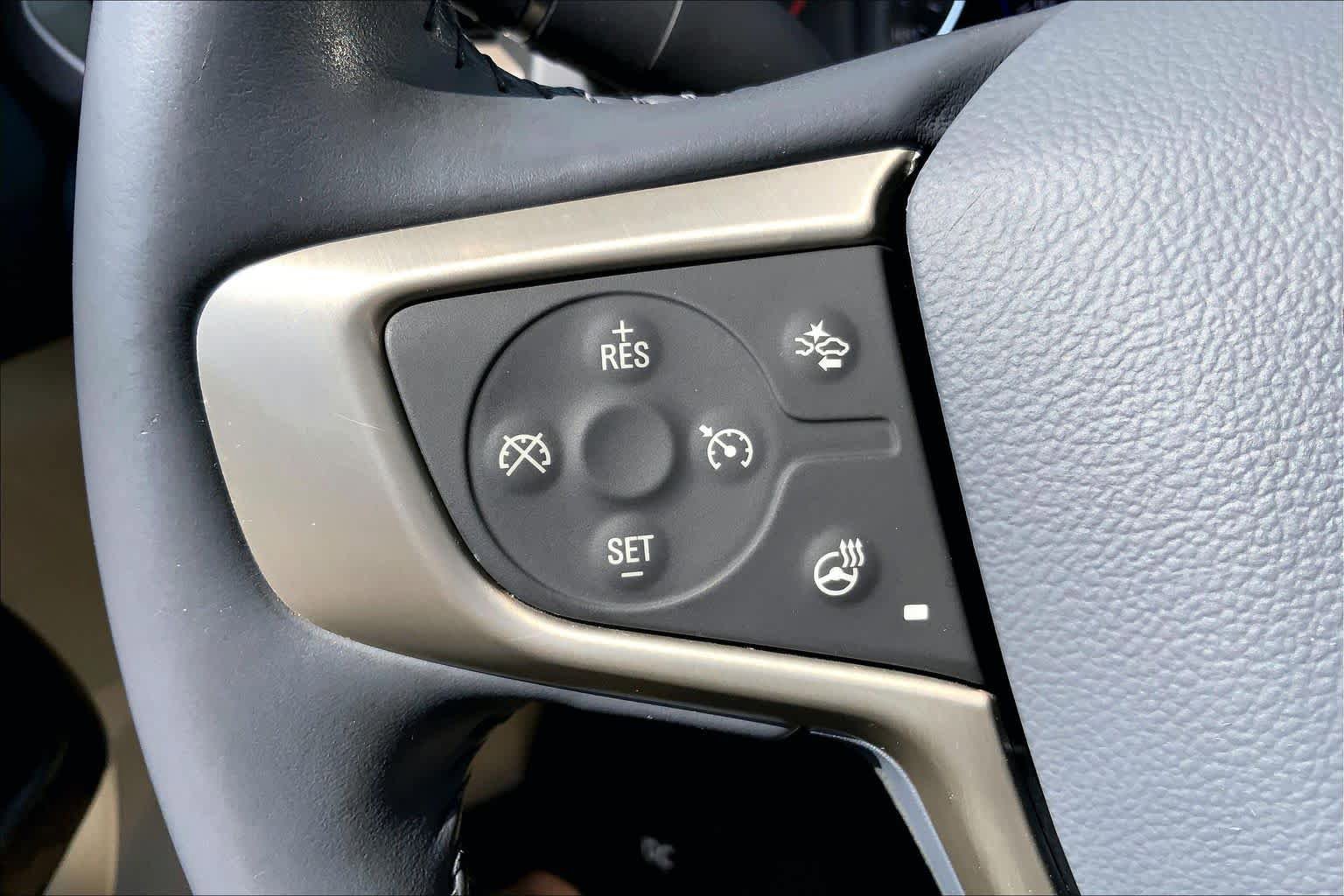 Used 2020 GMC Acadia Denali AWD/4WD image 23