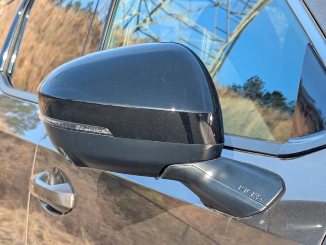 New 2026 Nissan Kicks SR image 12