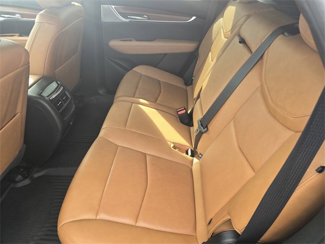 Used 2023 Cadillac XT5 Premium Luxury w/ Technology Package image 13