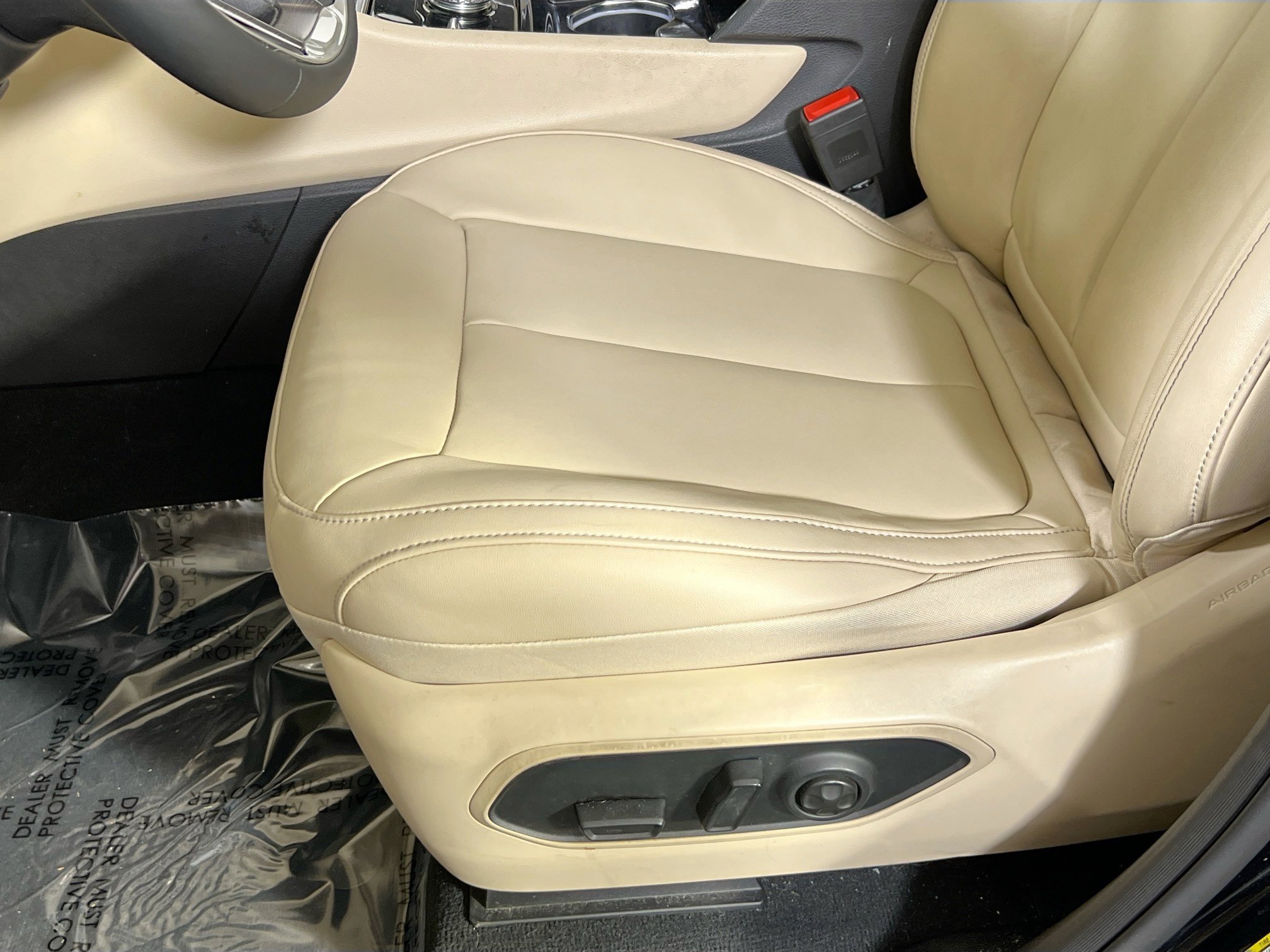 Used 2022 Jeep Grand Cherokee Limited image 20