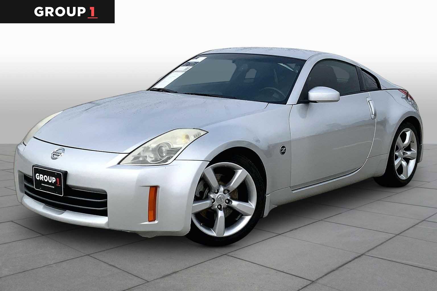 Used 2008 Nissan 350Z Touring w/ Cargo Convenience Pkg RWD image 1