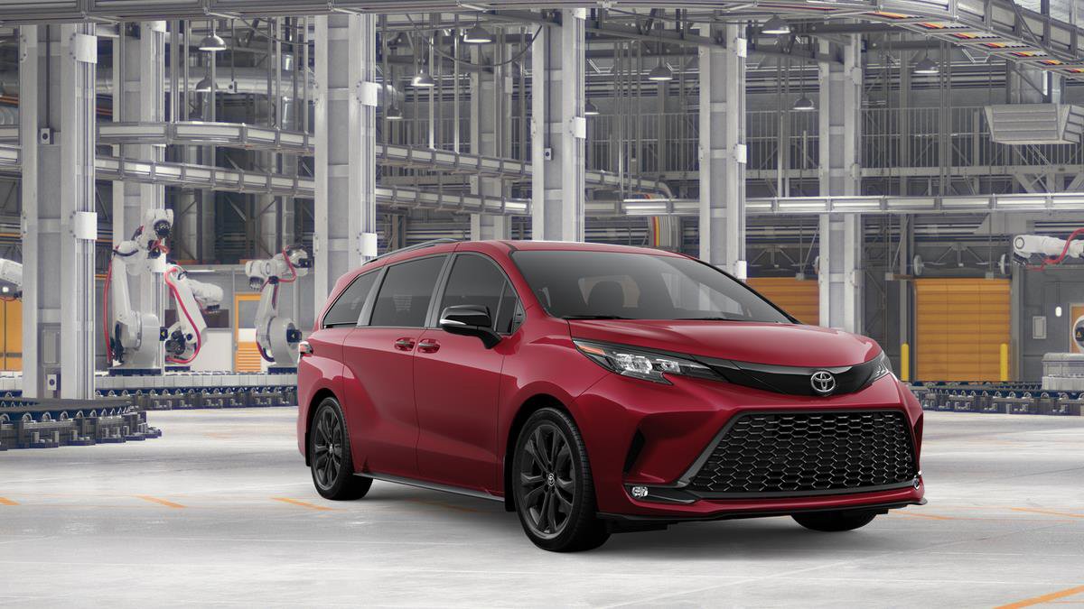 New 2026 Toyota Sienna XSE FWD image 17