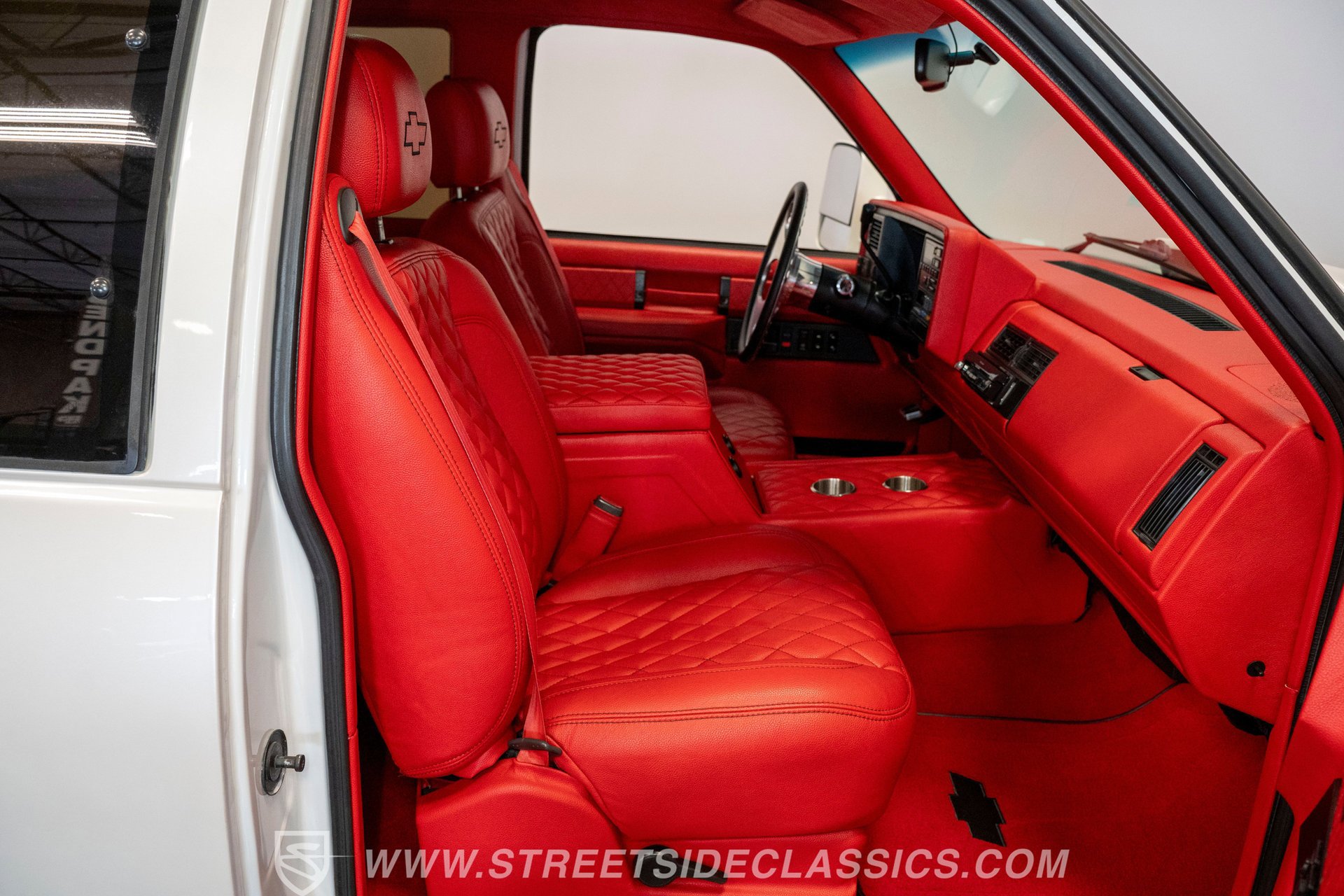 Used 1989 Chevrolet Silverado 3500 2WD Extended Cab image 31