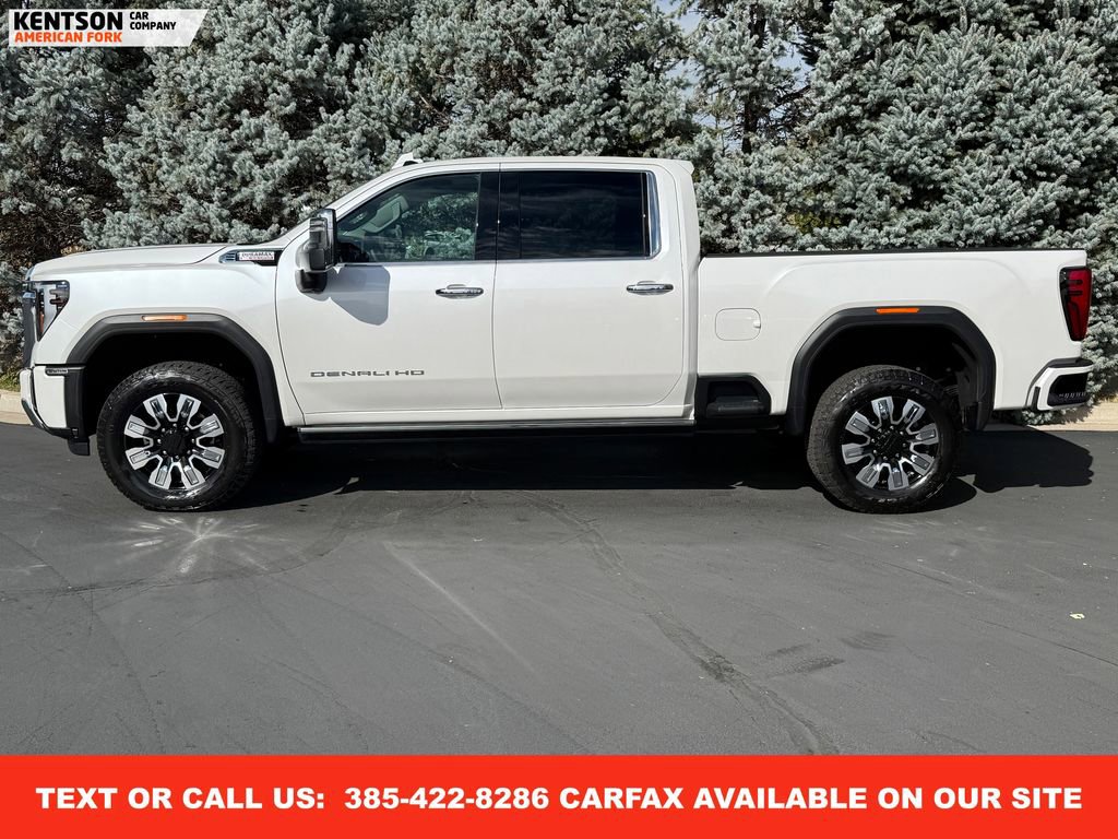 Used 2025 GMC Sierra 3500 Denali w/ Denali Reserve Package image 4