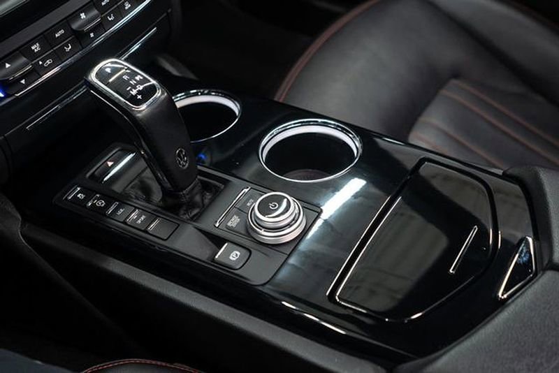 Used 2022 Maserati Ghibli Modena Q4 image 17