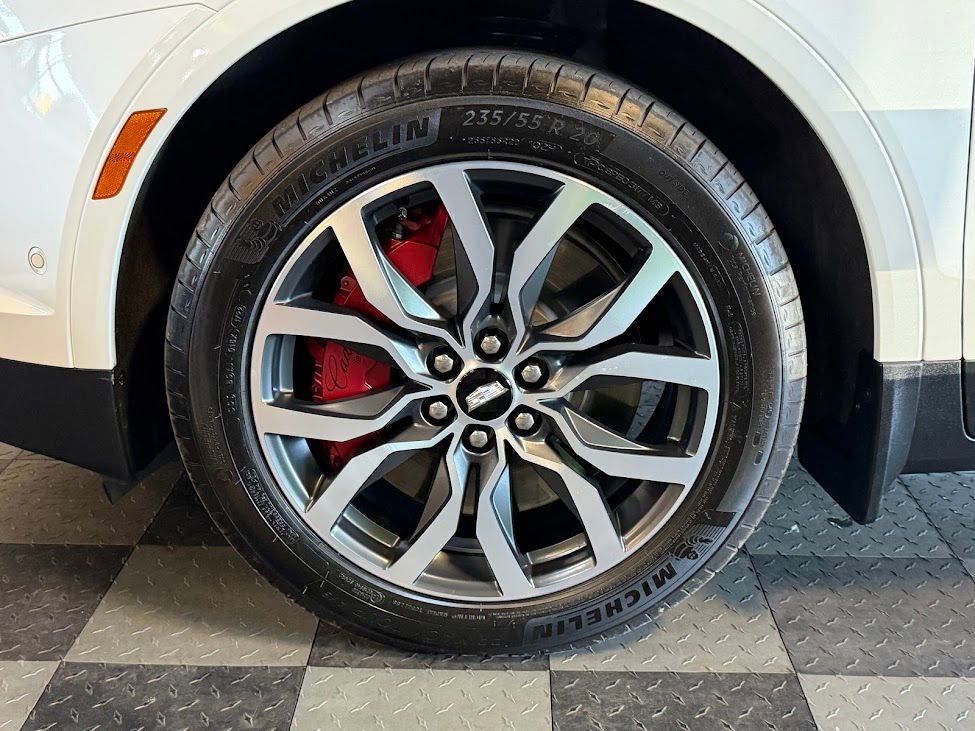 Used 2022 Cadillac XT5 Sportv w/ Platinum Package AWD/4WD image 36