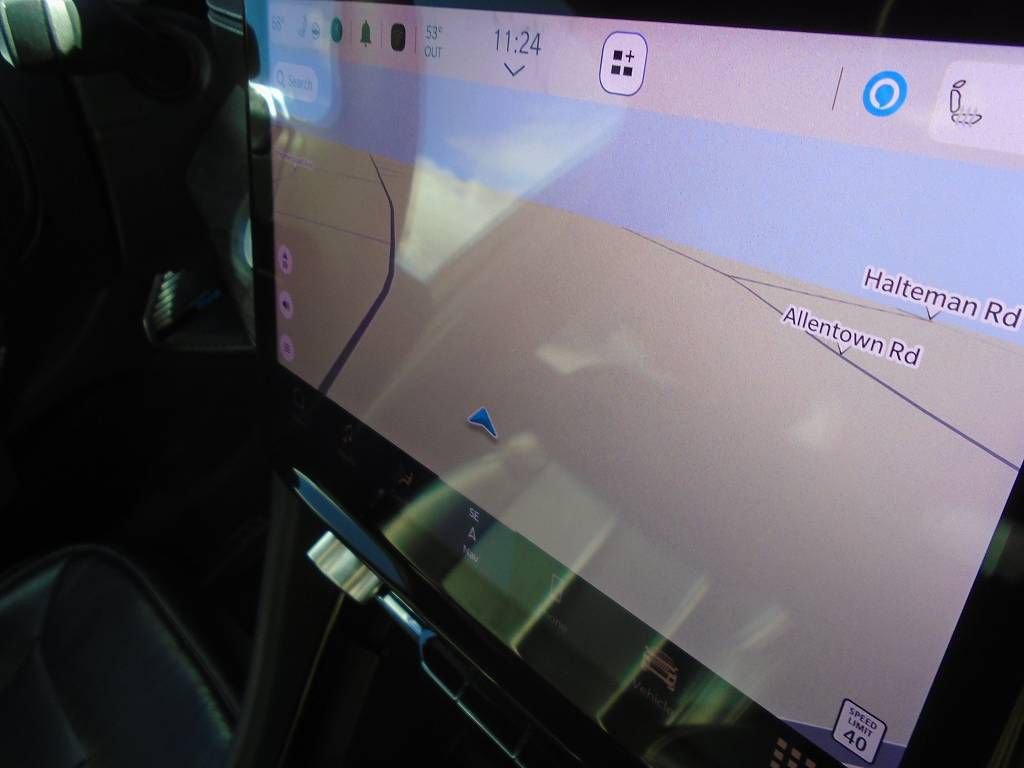 Used 2023 Jeep Grand Cherokee Overland image 26