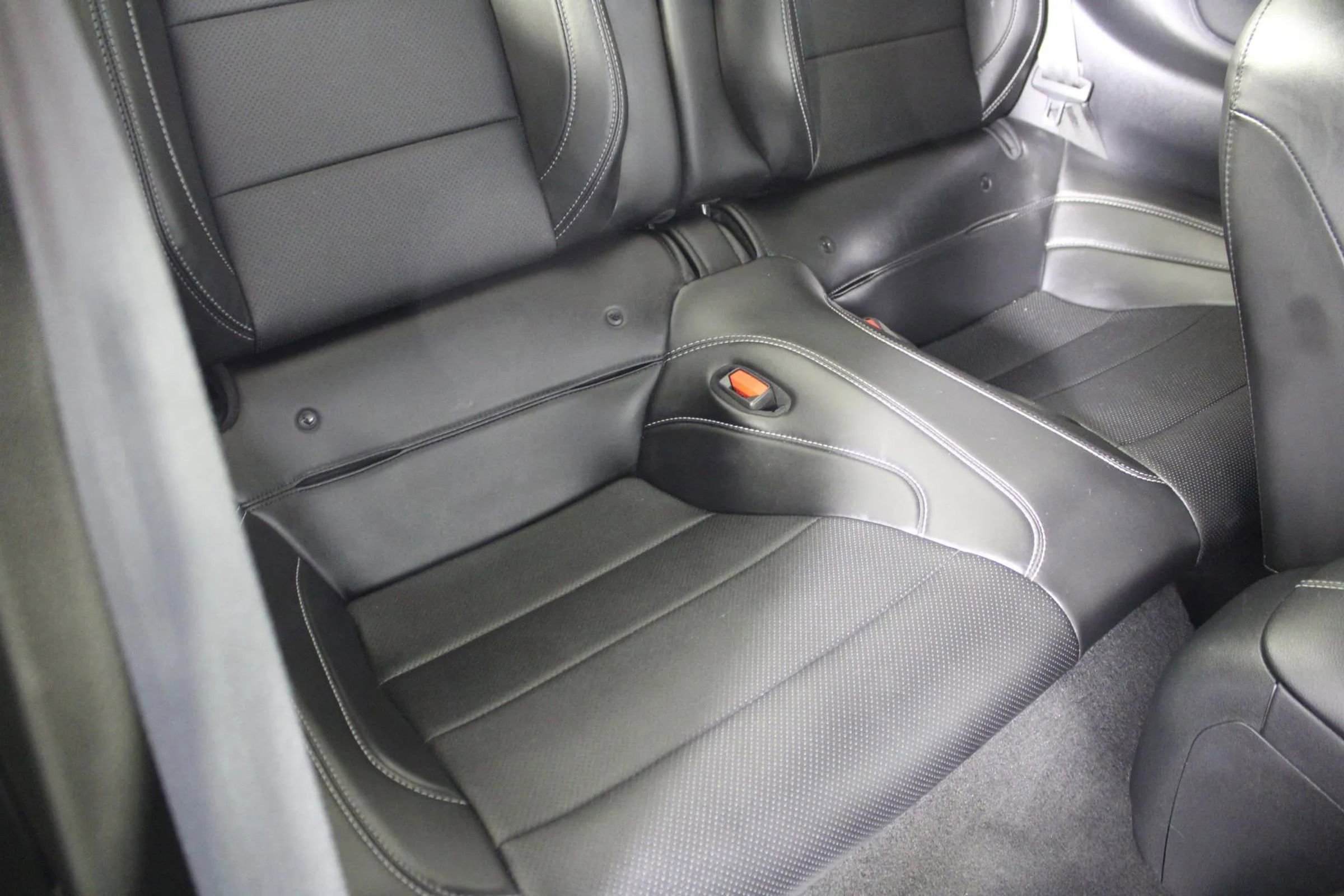 Used 2022 Ford Mustang GT Premium w/ Equipment Group 401A image 34
