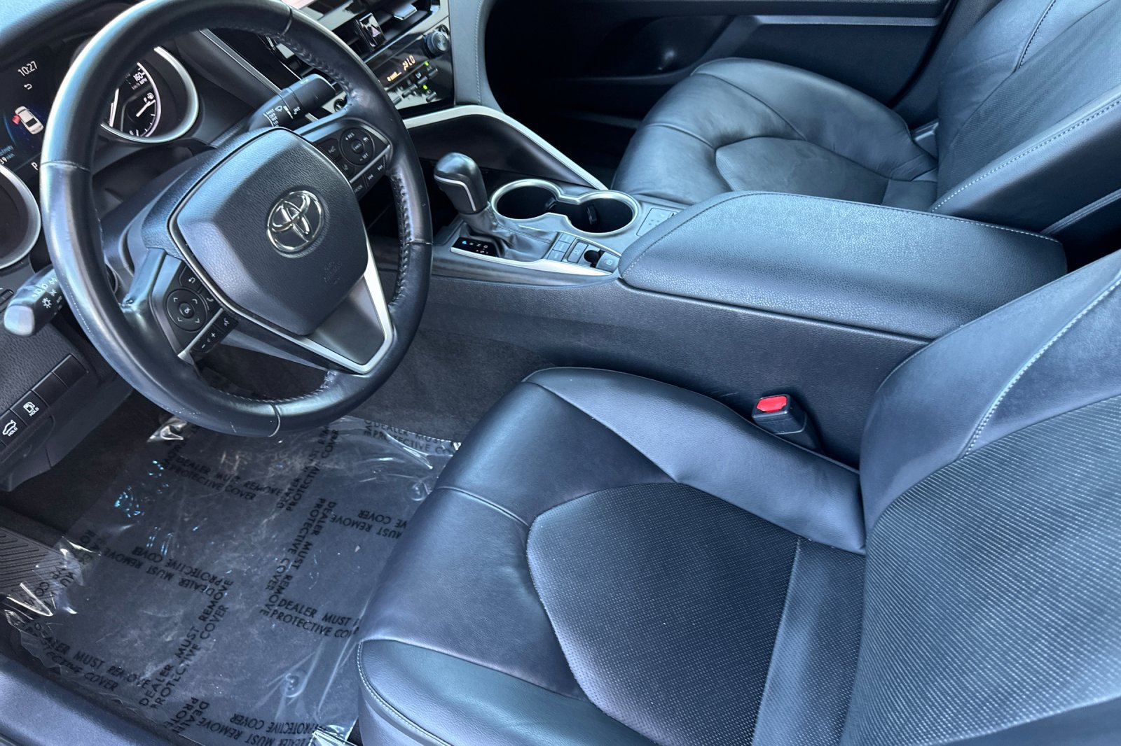 Used 2021 Toyota Camry XLE FWD image 10