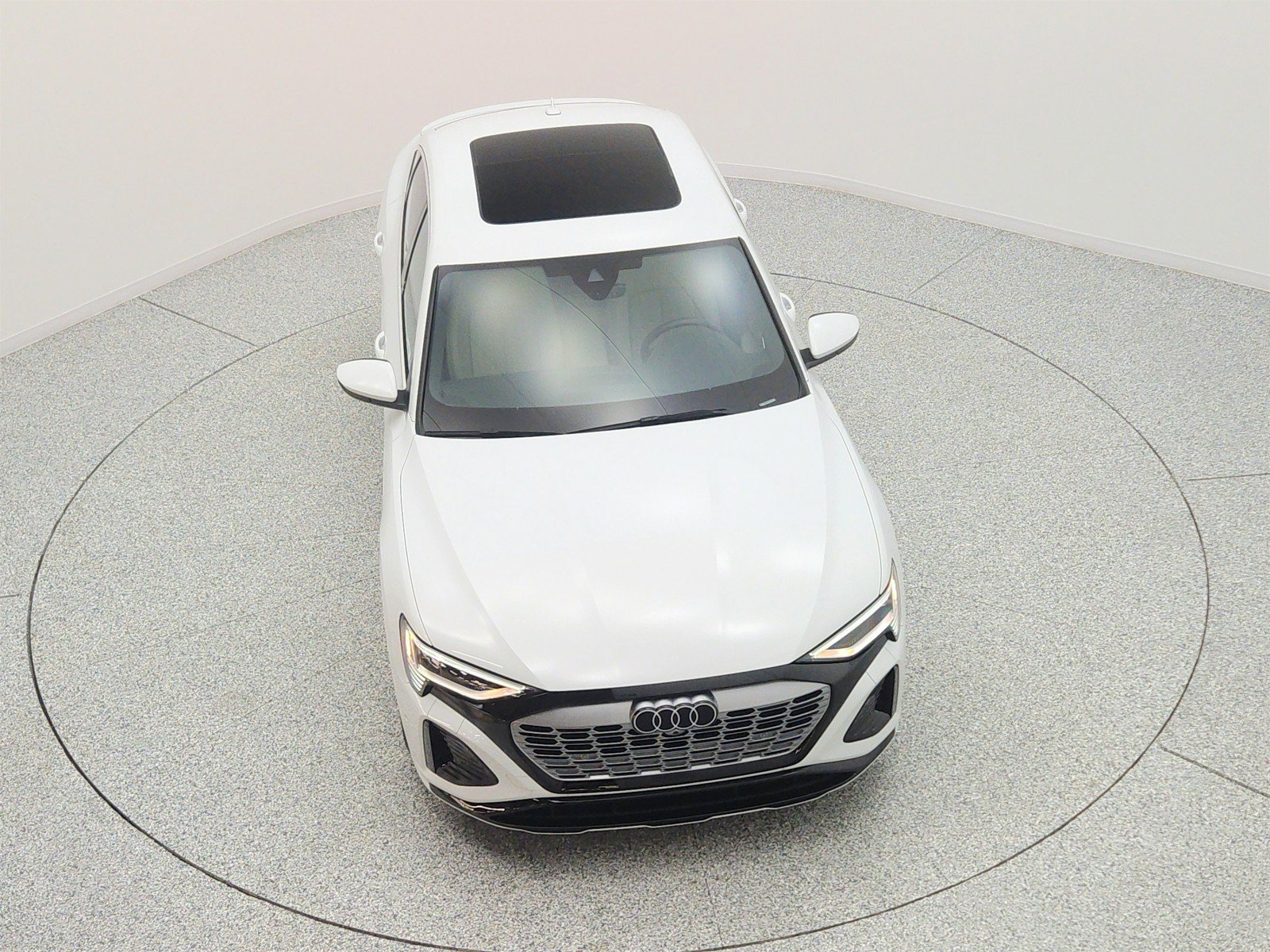 Used 2024 Audi Q8 e-tron Premium Plus w/ Premium Plus Package AWD/4WD image 23