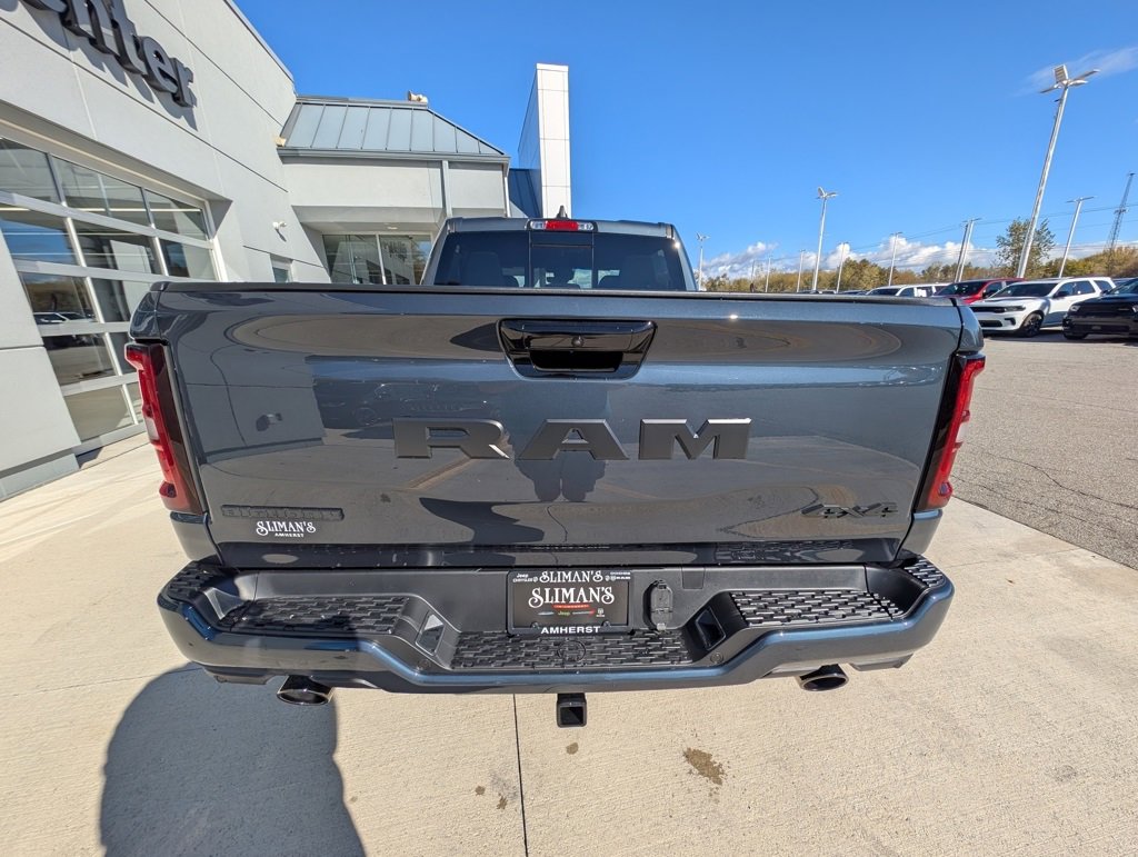 New 2026 RAM 1500 4x4 Crew Cab image 10