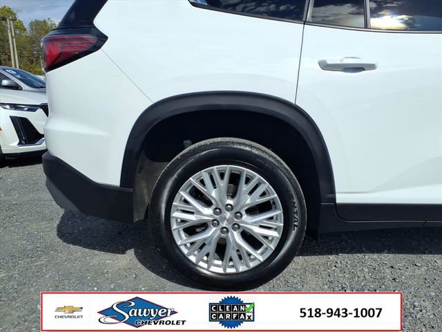 Used 2024 GMC Acadia Elevation image 9