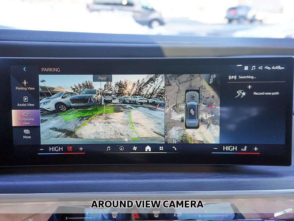 Used 2023 BMW 760i xDrive w/ Parking Assistance Package image 6