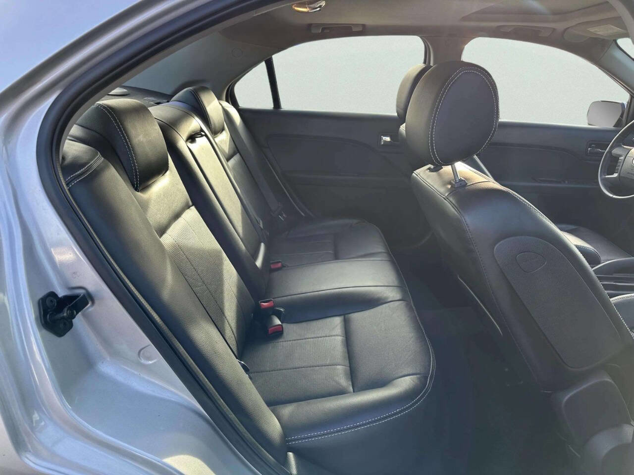 Used 2007 Mercury Milan Premier image 18