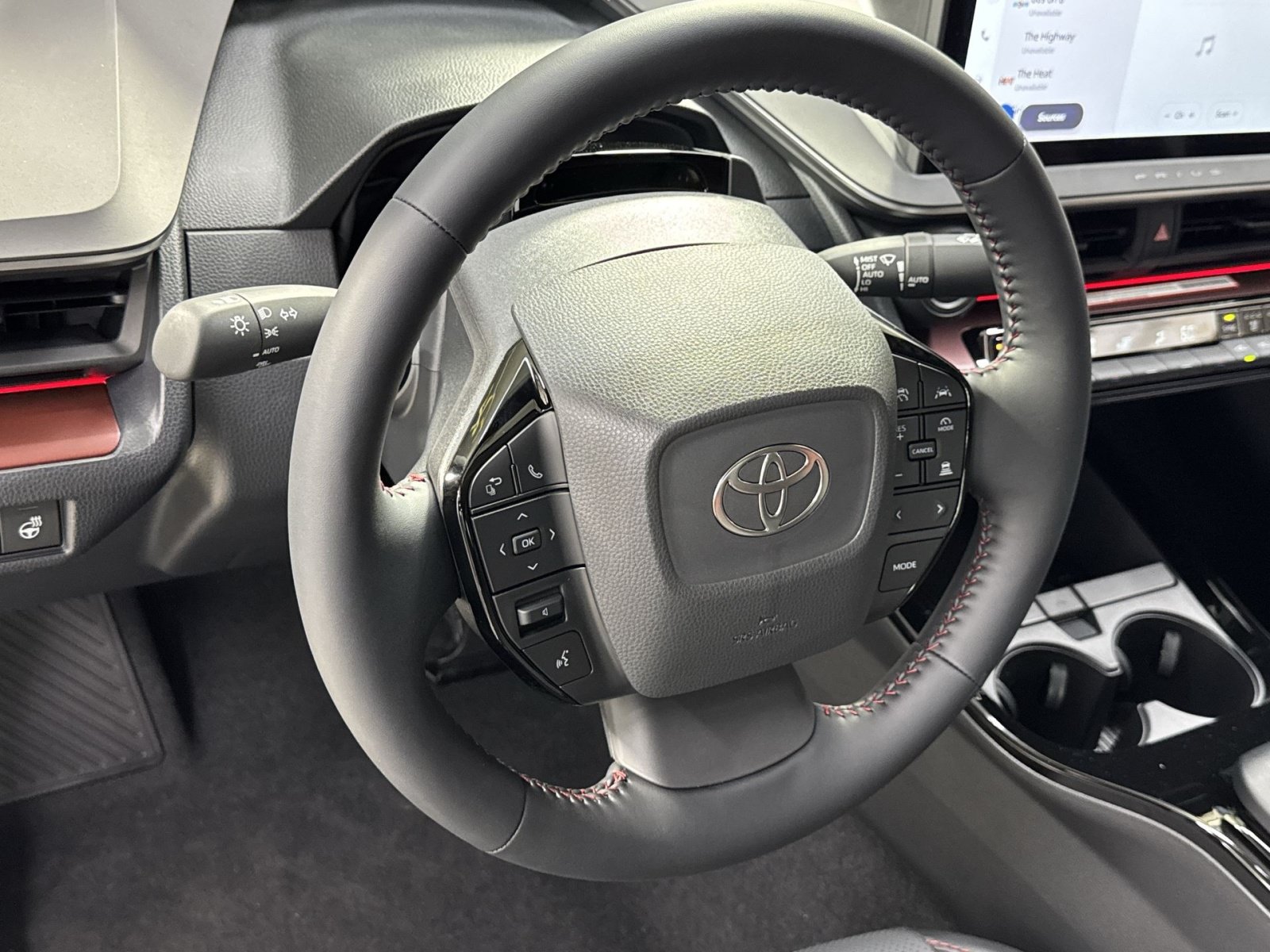 New 2027 Toyota Prius Plug-In Hybrid w/ Limited Premium Package FWD image 24