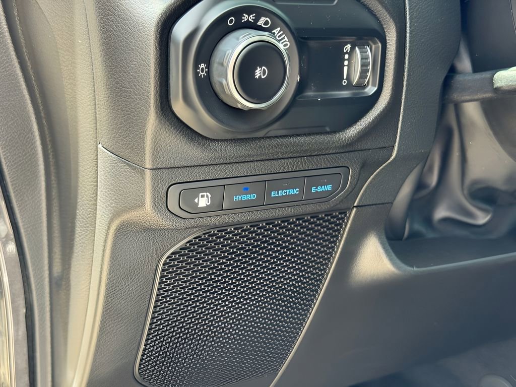 Used 2025 Jeep Wrangler Unlimited Sport S 4xe AWD/4WD image 13