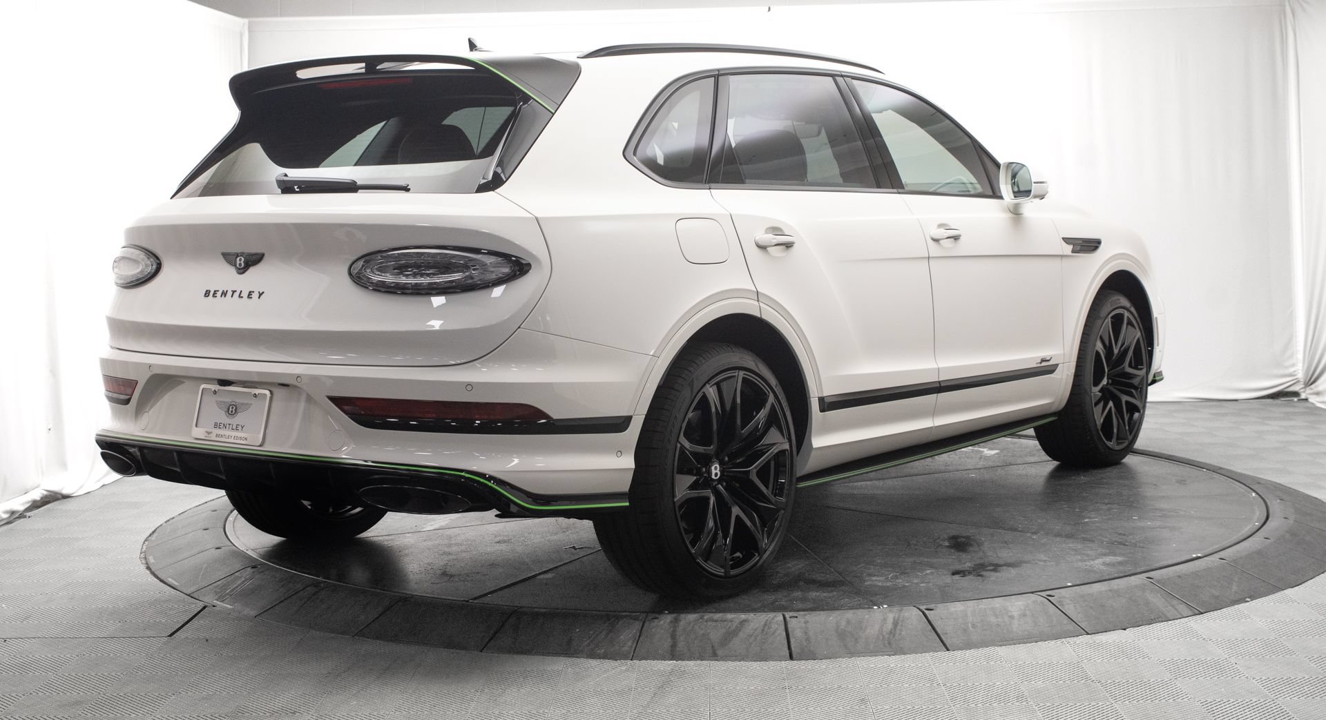 New 2026 Bentley Bentayga Speed AWD/4WD image 3