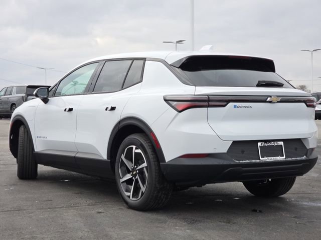 New 2026 Chevrolet Equinox EV LT image 18