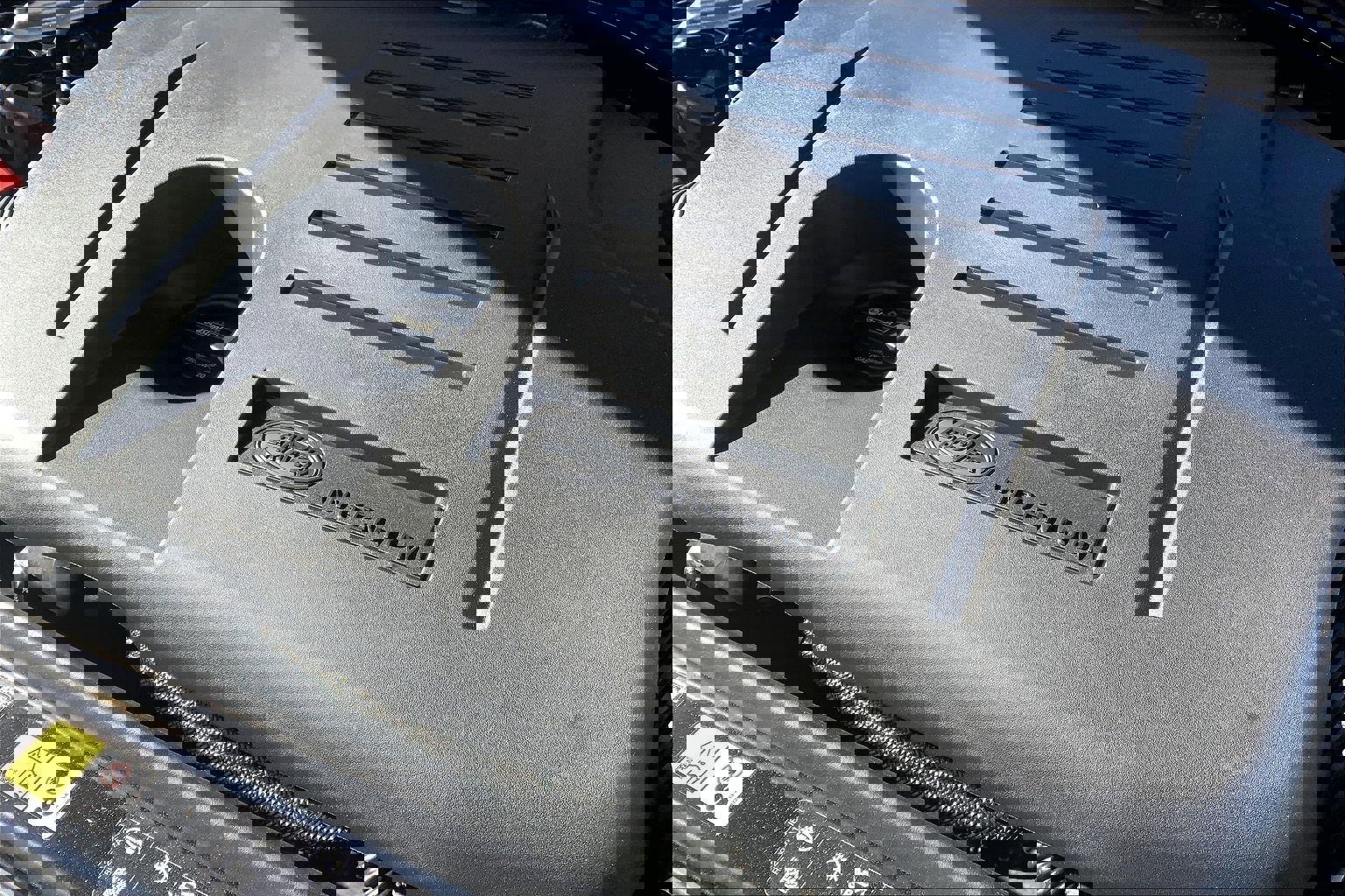 New 2026 Land Rover Range Rover SE image 17