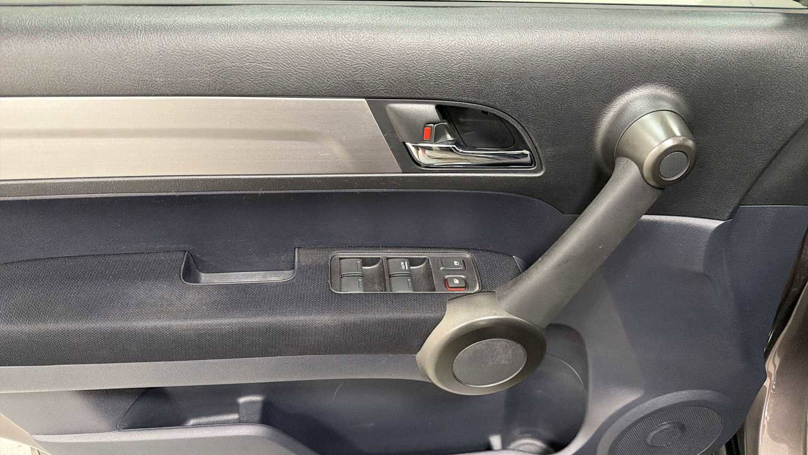 Used 2011 Honda CR-V SE image 15