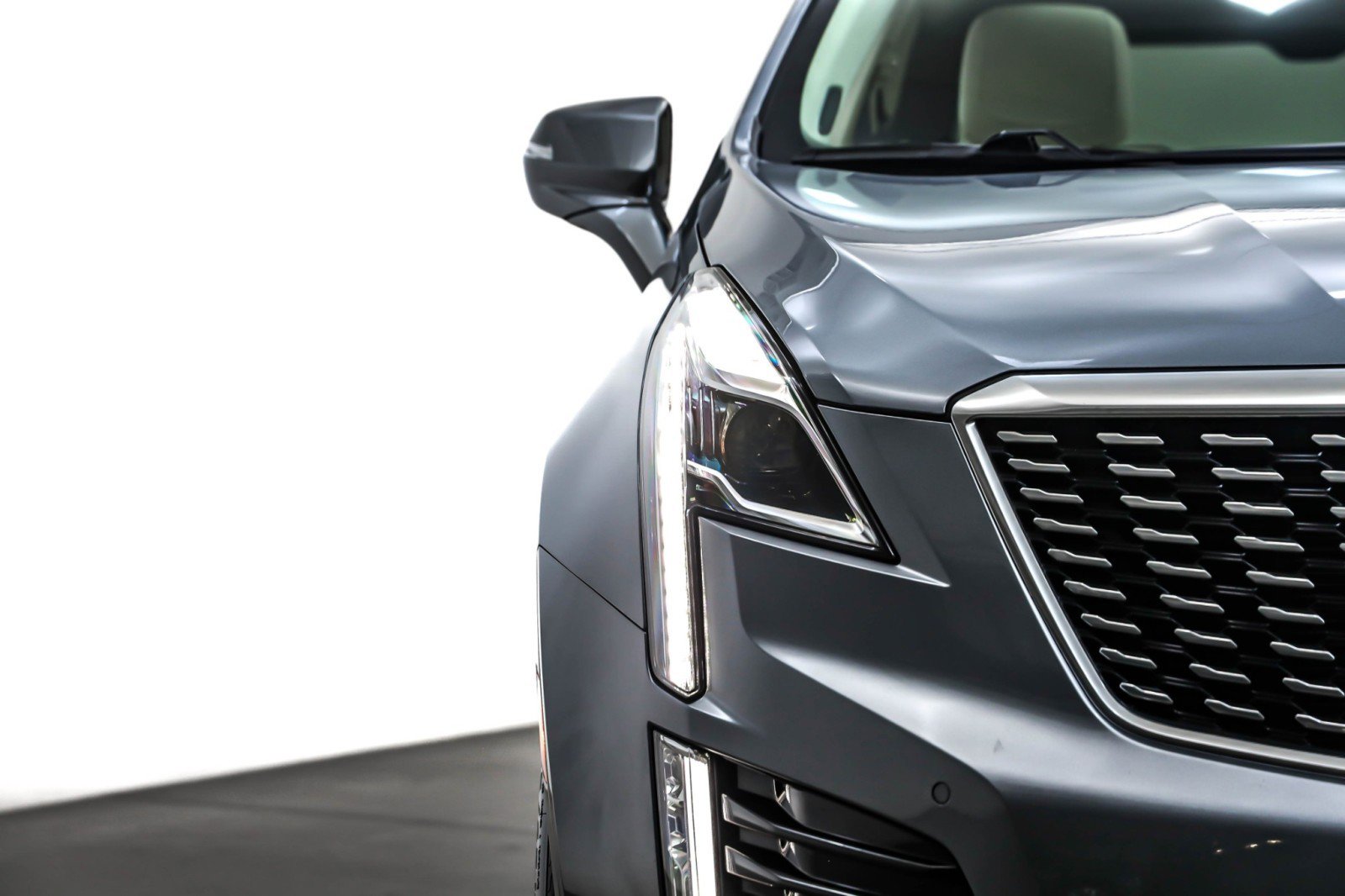 Used 2021 Cadillac XT5 Premium Luxury image 13