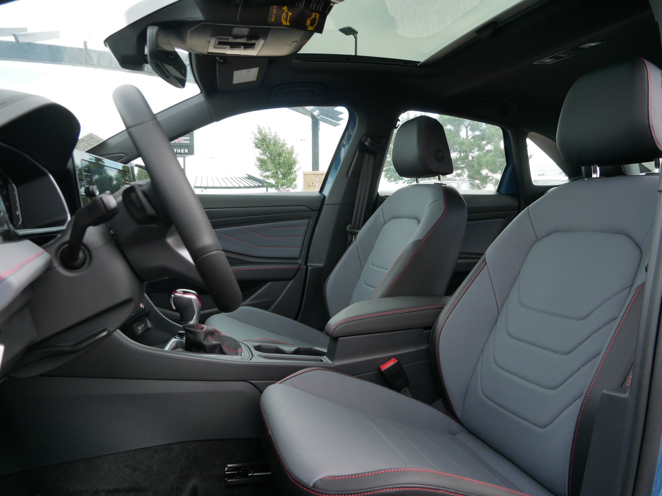 New 2026 Volkswagen Jetta GLI Autobahn FWD image 4