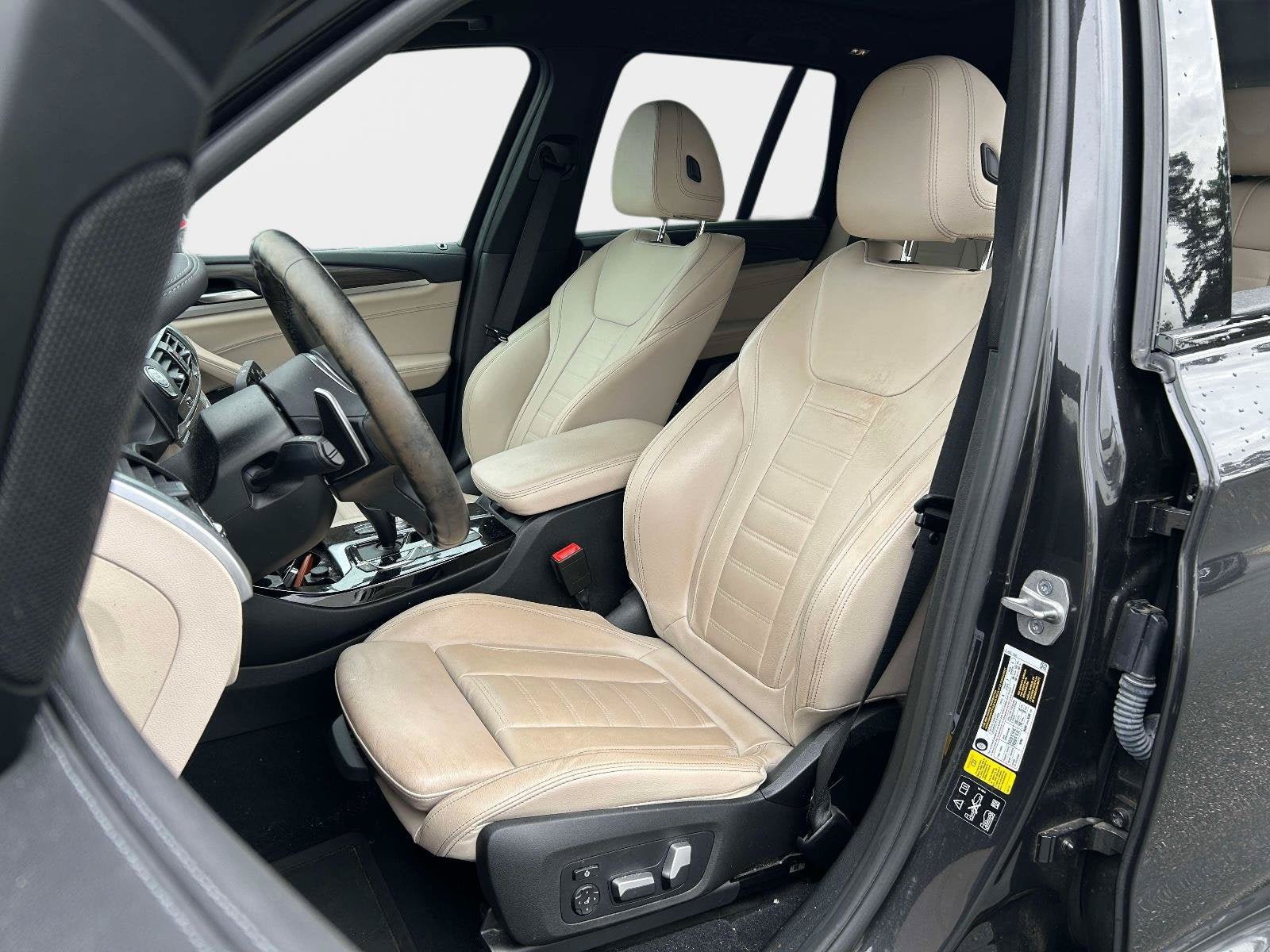 Used 2021 BMW X3 xDrive30i w/ M Sport Package AWD/4WD image 13