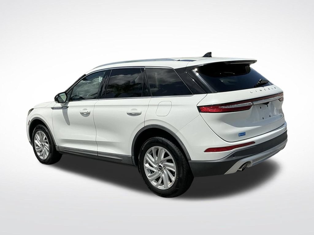 Used 2021 Lincoln Corsair FWD image 4