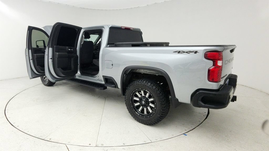 Used 2026 Chevrolet Silverado 2500 Custom w/ Custom Value Package AWD/4WD image 11