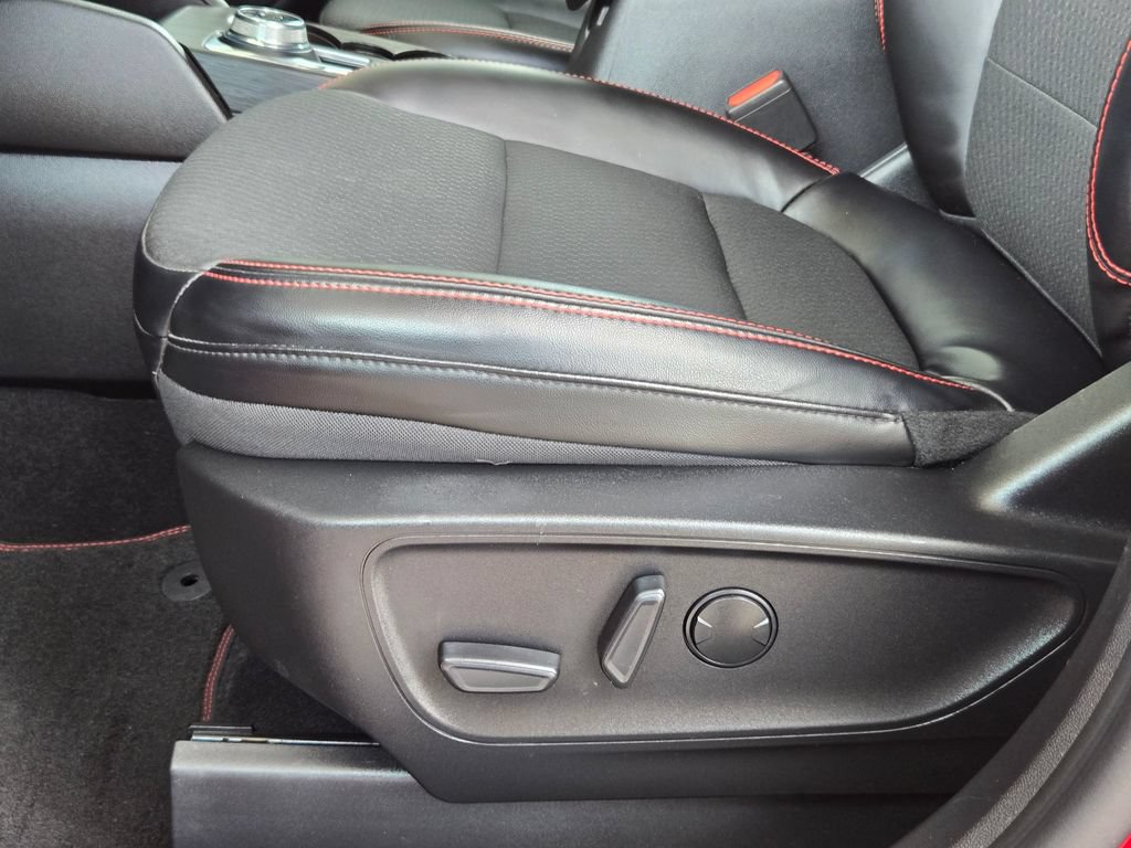 Used 2023 Ford Escape ST-Line w/ Tech Pack #1 AWD/4WD image 13