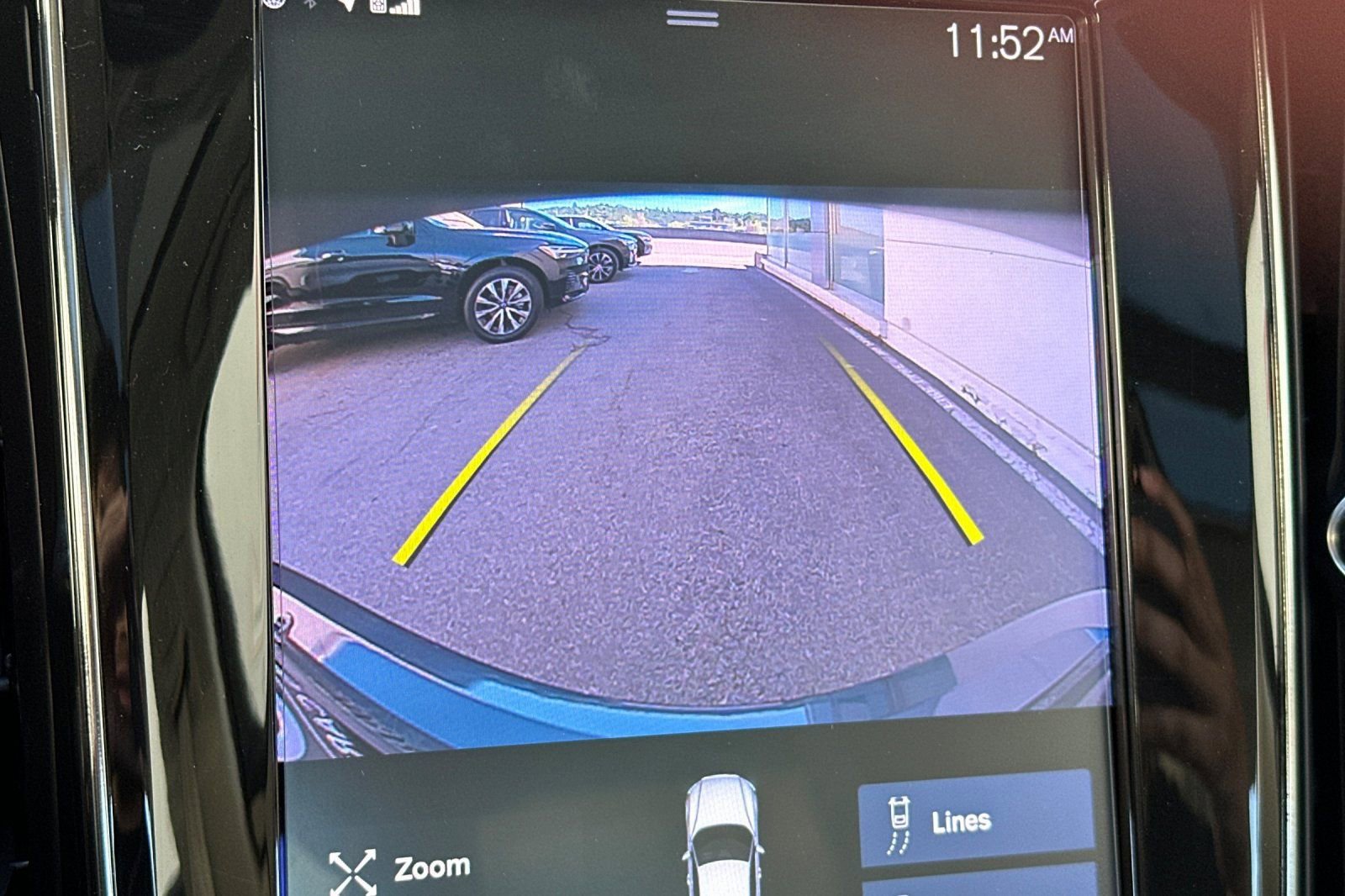 Used 2021 Volvo S60 T5 Momentum image 21