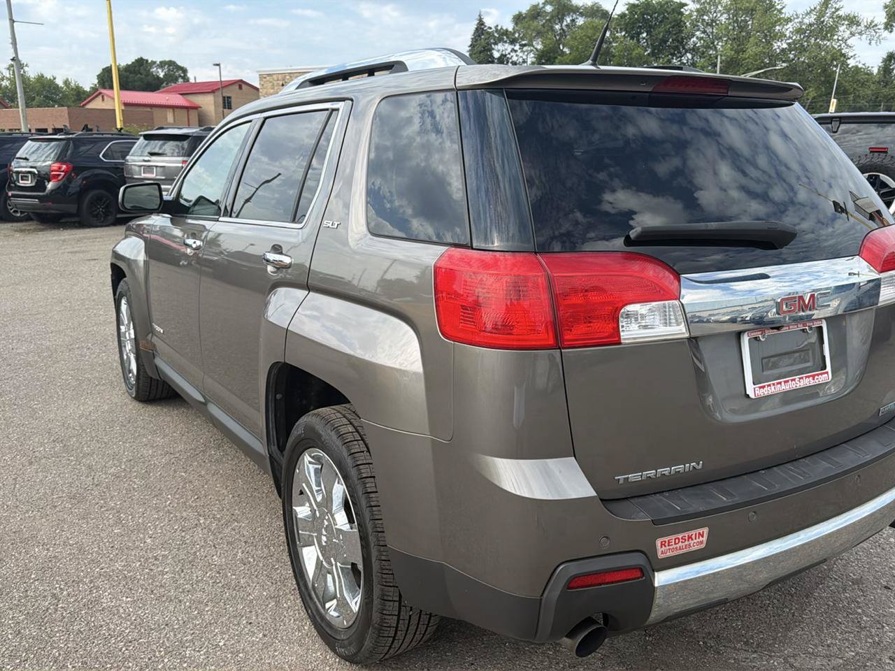 Used 2011 GMC Terrain SLT FWD image 4