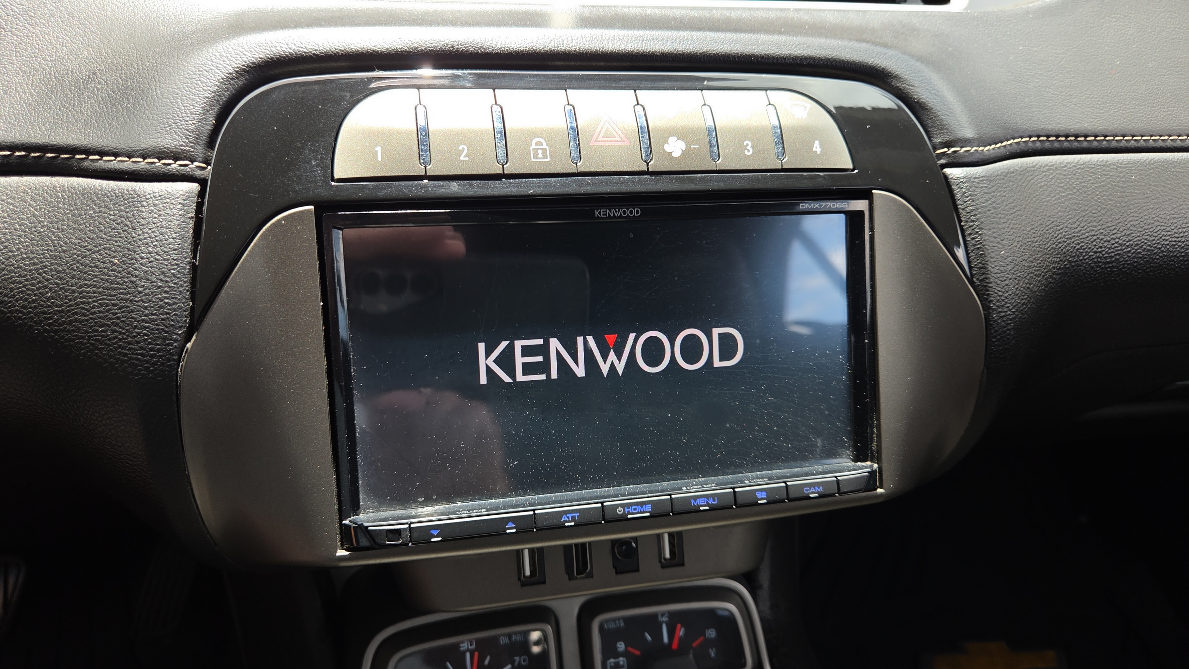 Used 2013 Chevrolet Camaro SS RWD image 20