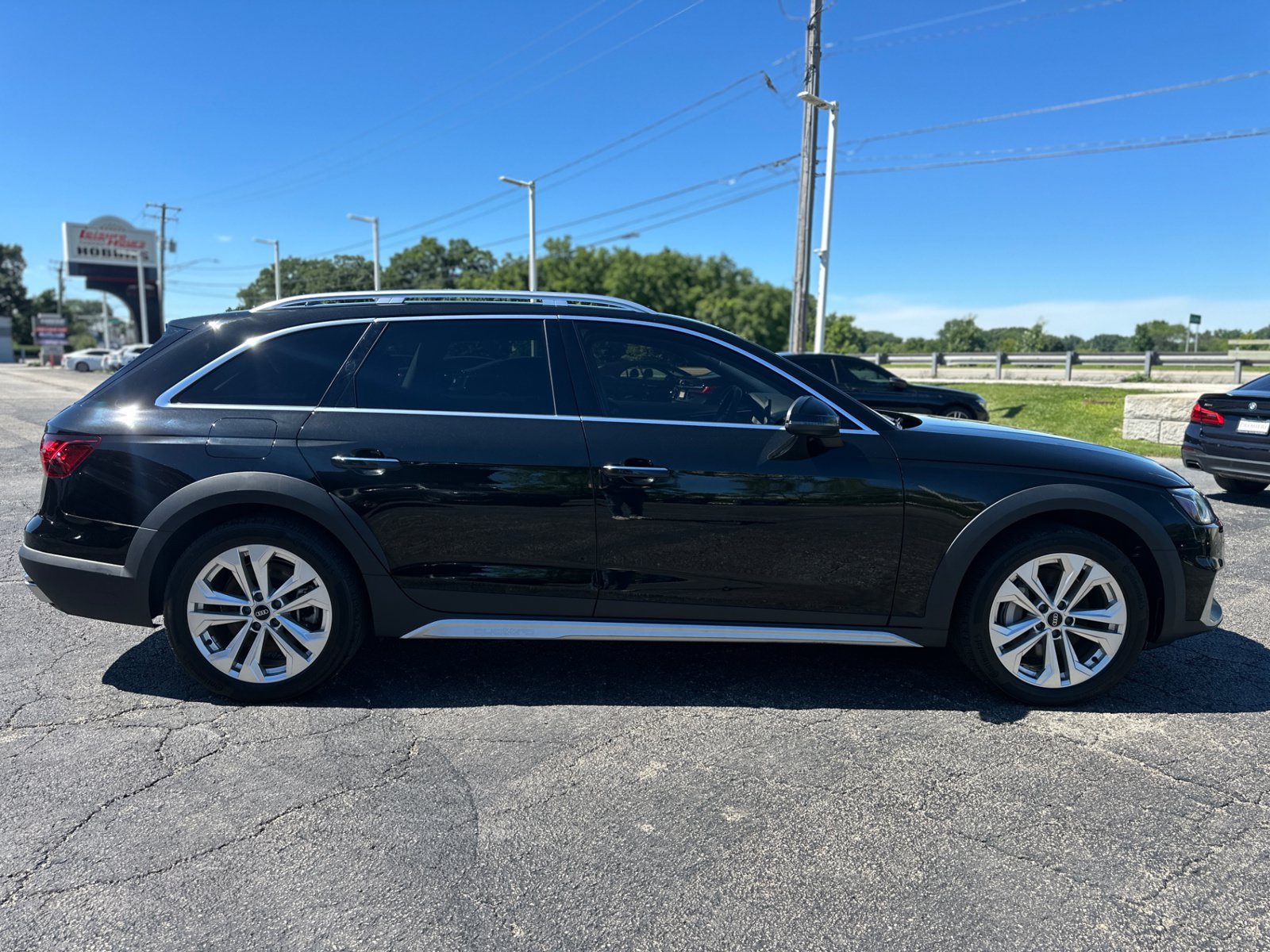 Used 2023 Audi A4 2.0T allroad Premium Plus AWD/4WD image 6