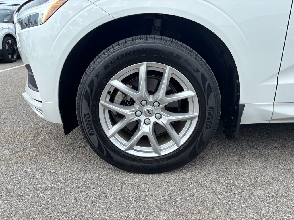 Used 2021 Volvo XC60 T5 Momentum w/ Premium Package image 31