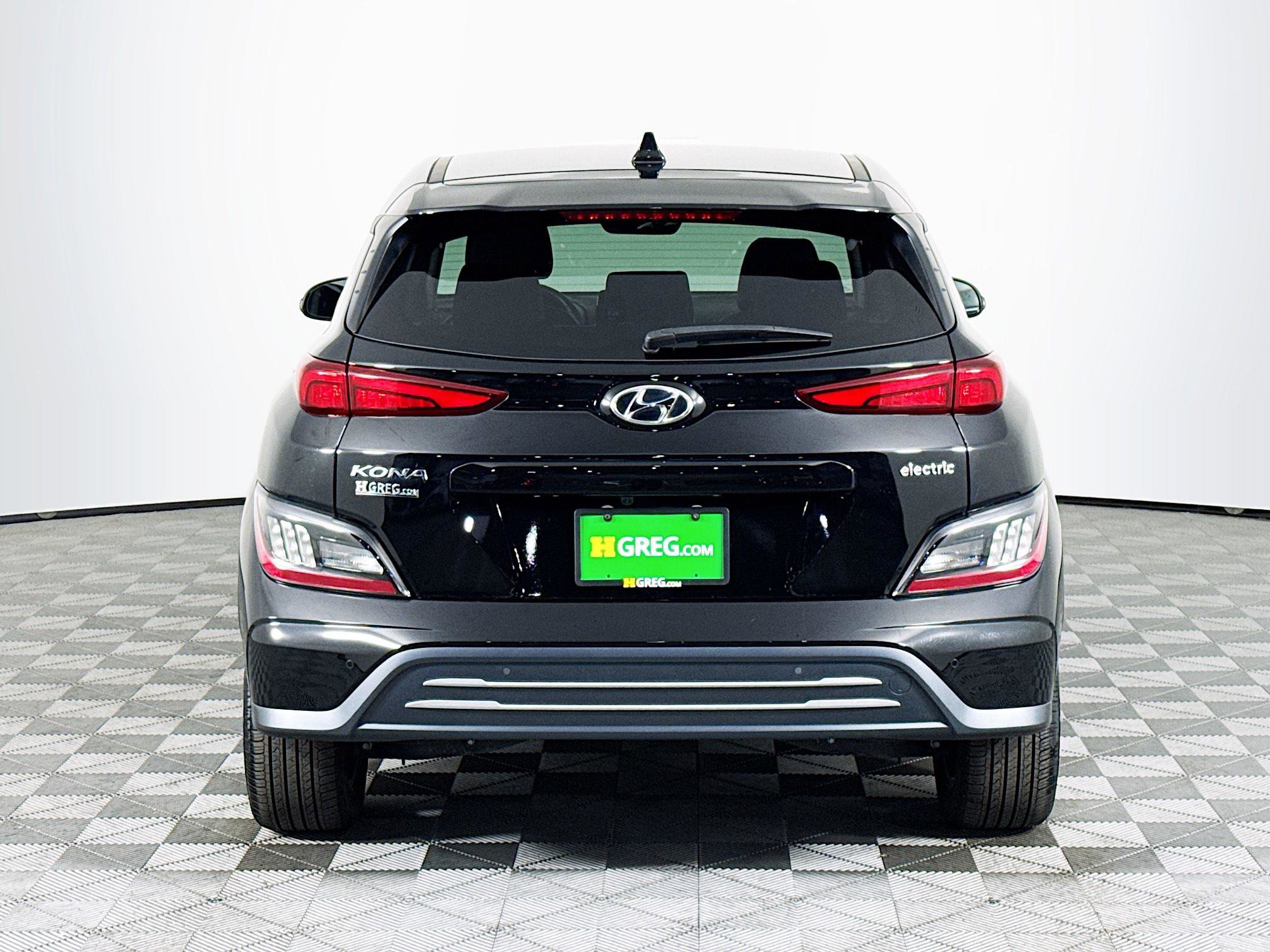Used 2023 Hyundai Kona Limited image 8