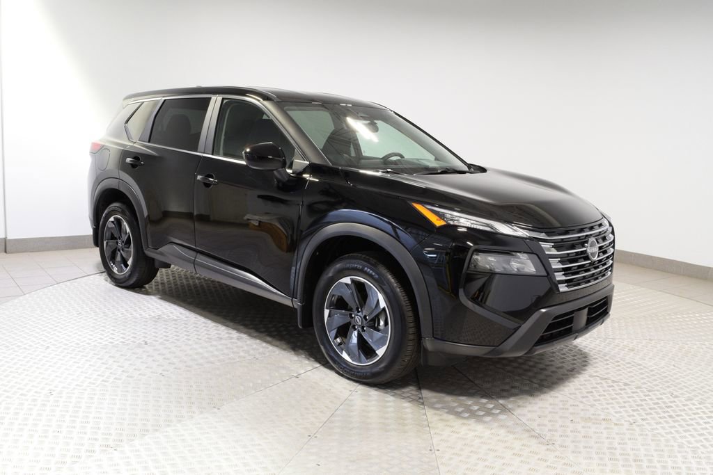 Used 2026 Nissan Rogue SV AWD/4WD image 1
