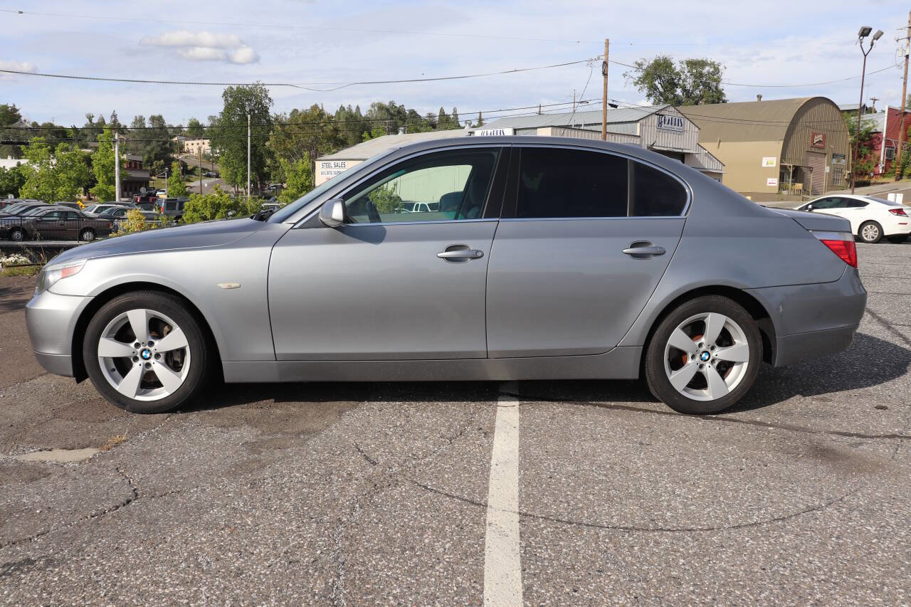 Used 2006 BMW 525xi Sedan image 5
