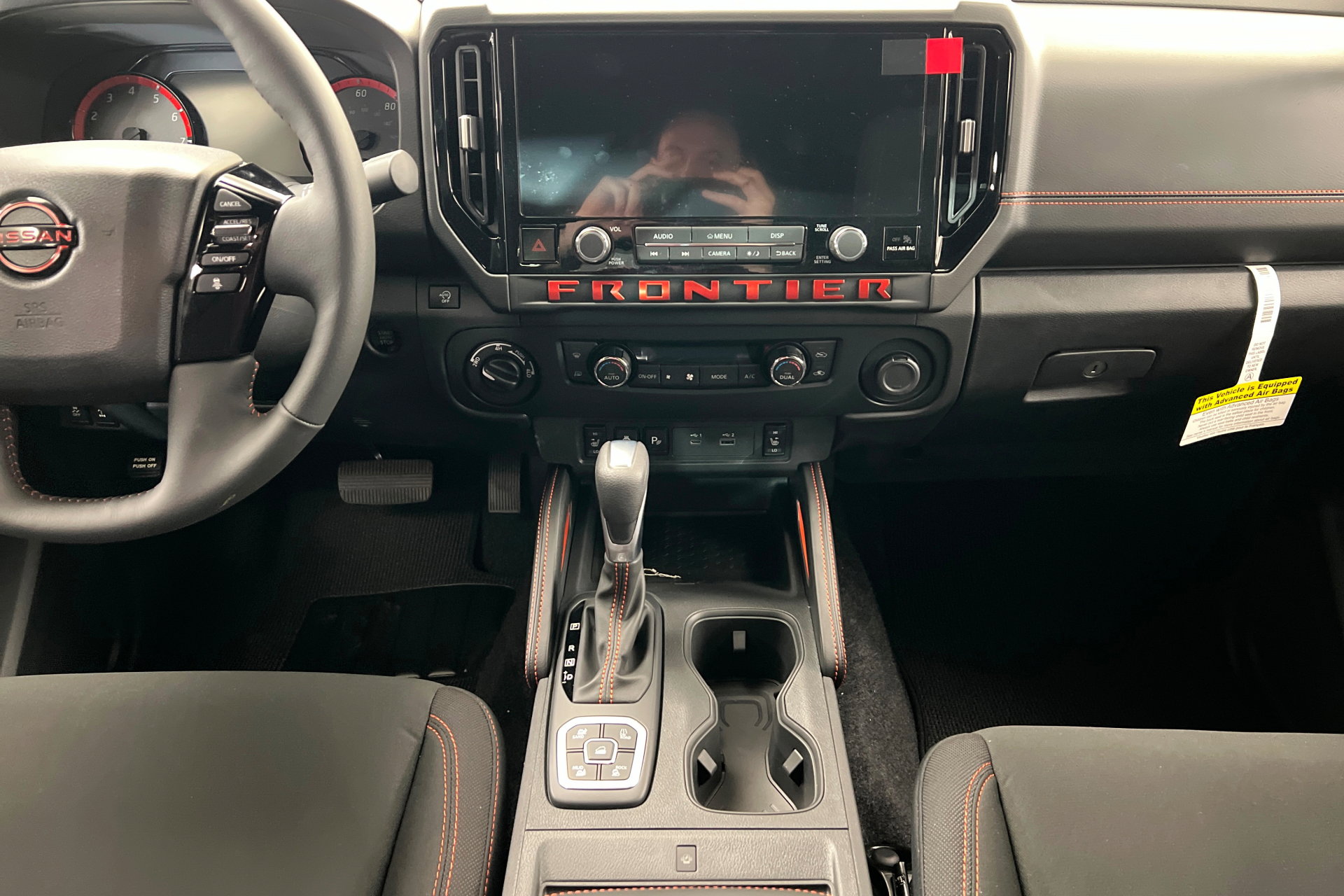 New 2026 Nissan Frontier PRO-4X w/ Pro-4x Convenience Package AWD/4WD image 13