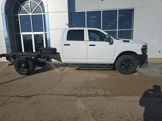 Used 2025 RAM 3500 Tradesman w/ Safety Group image 3
