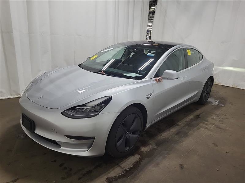 Used 2018 Tesla Model 3 Long Range image 3