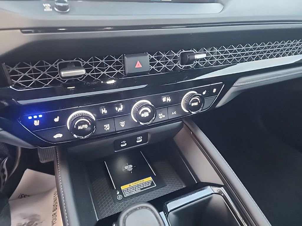 Used 2024 Honda Accord Touring image 22