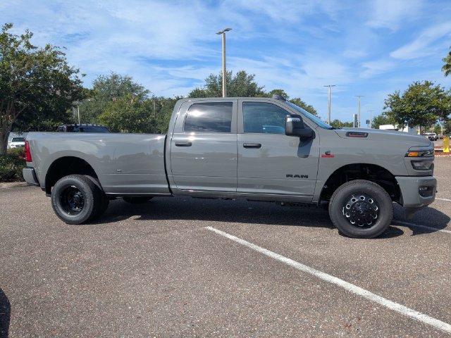 New 2026 RAM 3500 Big Horn AWD/4WD image 3