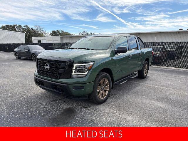 Certified 2024 Nissan Titan SV w/ SV Bronze Edition Package image 7