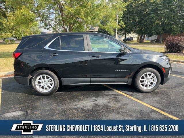 Used 2023 Chevrolet Equinox LT AWD/4WD image 2