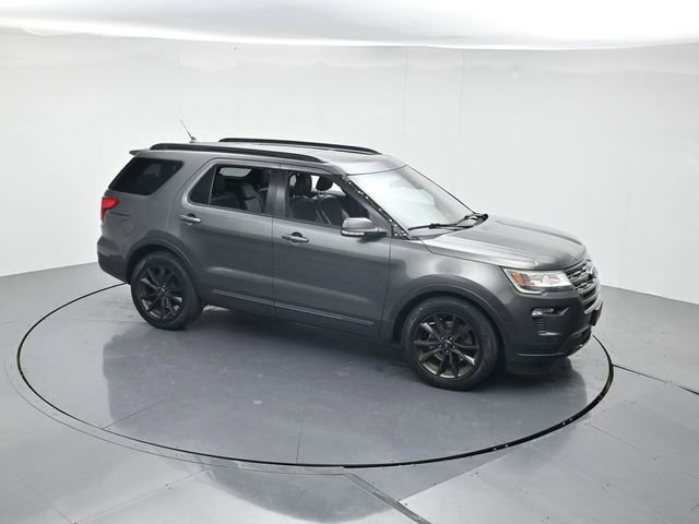 Used 2019 Ford Explorer XLT w/ Equipment Group 202A FWD image 40