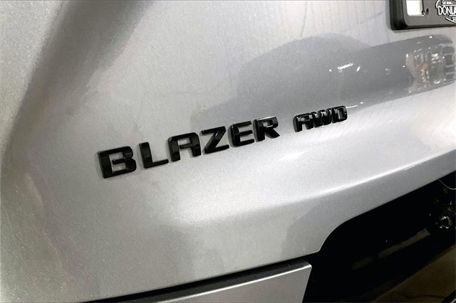 Certified 2023 Chevrolet Blazer RS w/ Driver Confidence II Package image 26
