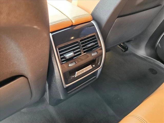 Certified 2023 BMW X5 xDrive40i w/ Parking Assistance Package AWD/4WD image 18