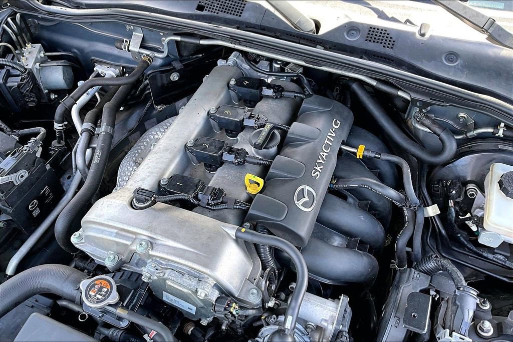 Used 2020 MAZDA MX-5 Miata RF Grand Touring RWD image 34